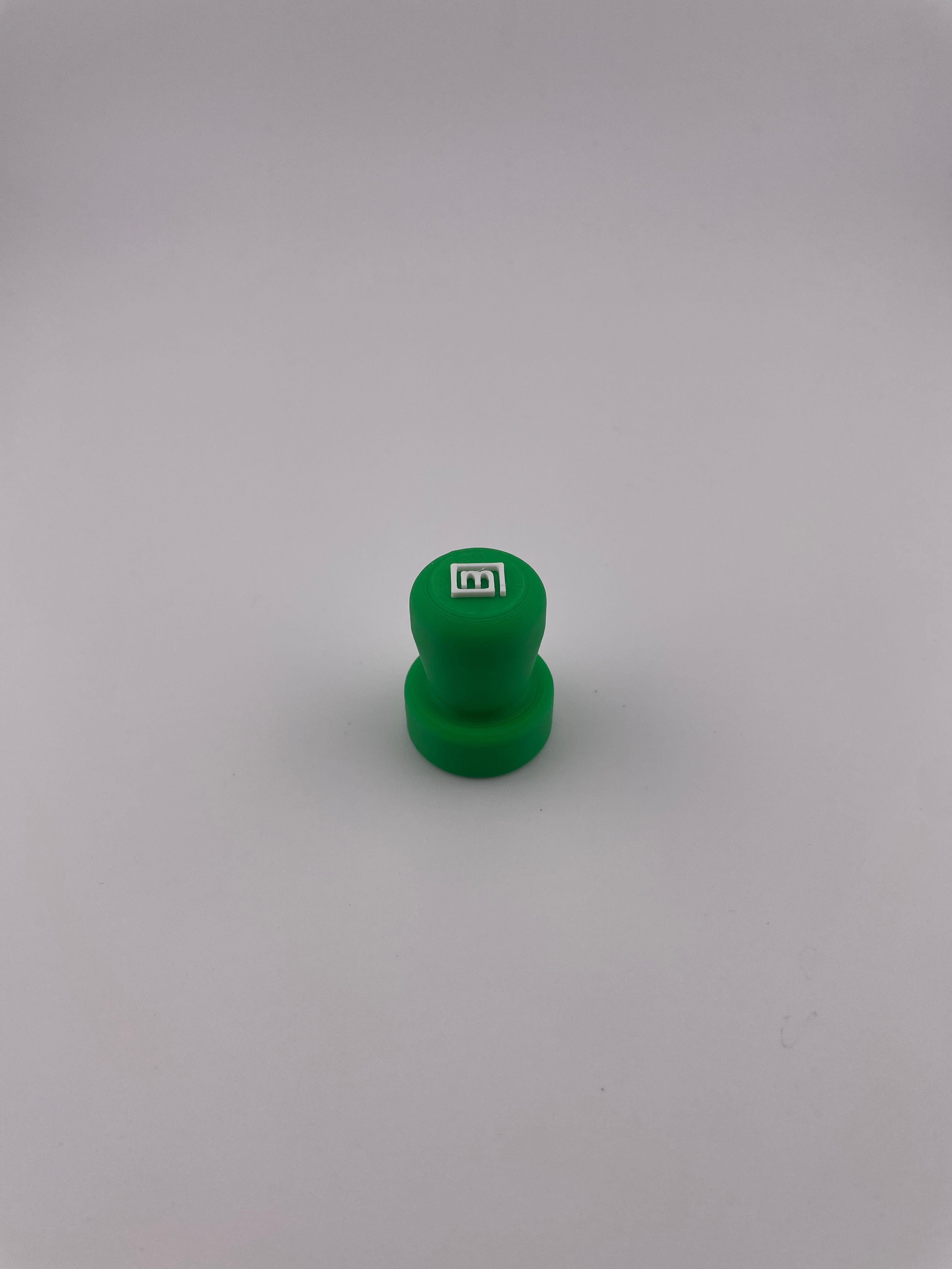 Produktname: Team M Merchandise Magnet – 3er Set